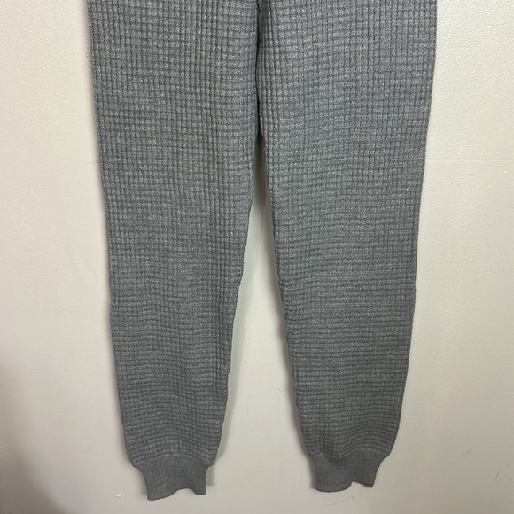 NIA The Label Thick Knit High Rise Cuffed Ankle Length Drawstring Waist Joggers - Picture 9 of 10